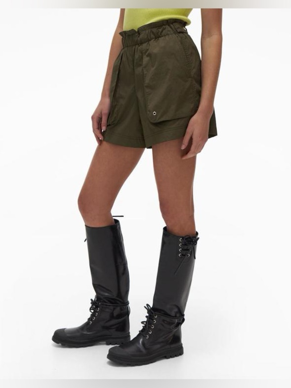 HELMUT LANG PAPER BAG SHORTS - BURNT OLIVE 🫒 Retail: $350 Size Medium Luxury